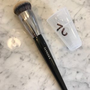 SEPHORA foundation brush USED ONLY ONCE!